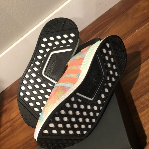 ADIDAS - Picture 4 of 5